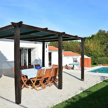 Flora Villa Sesimbra